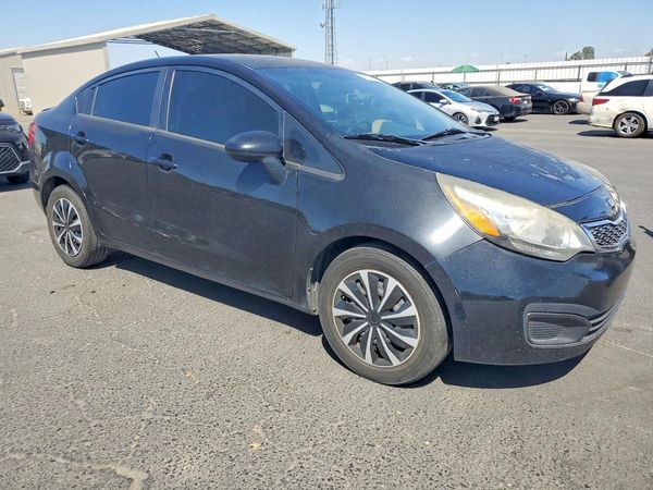 2014 KIA RIO