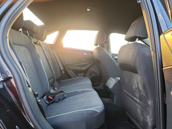 2025 VOLKSWAGEN JETTA