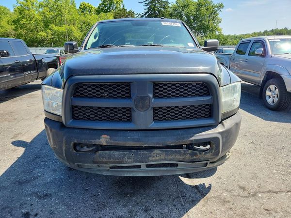 2015 RAM 2500 ST