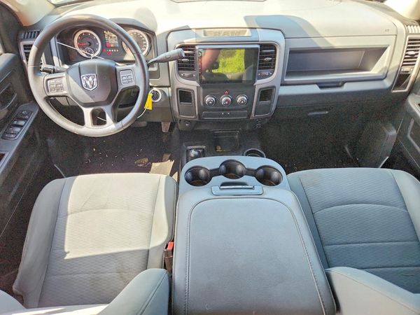 2015 RAM 2500 ST