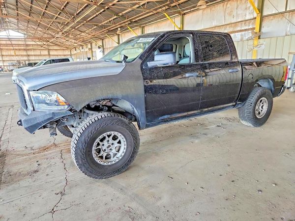 2015 RAM 1500 ST