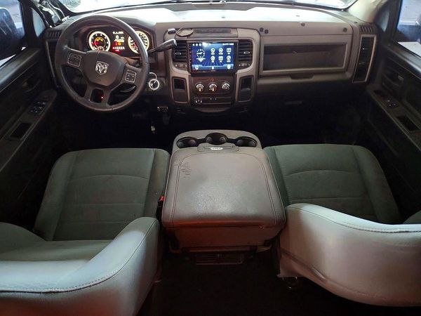 2015 RAM 1500 ST