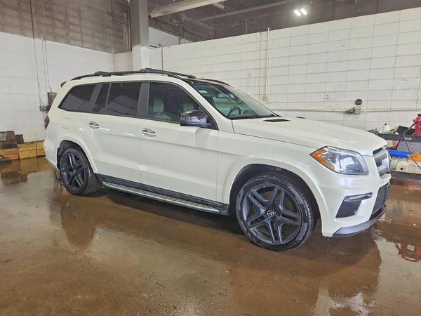2014 MERCEDES-BENZ GL GL 550 4MATIC