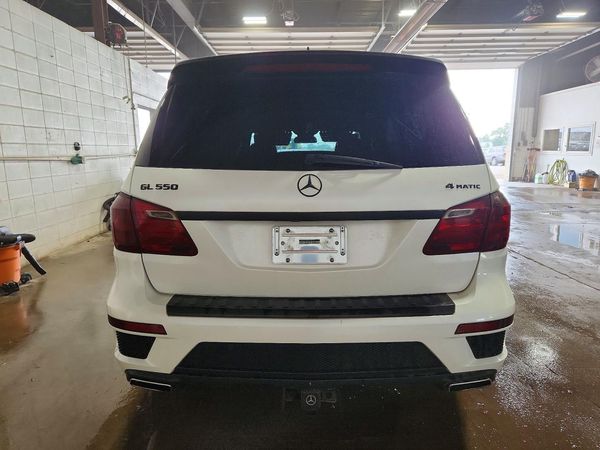 2014 MERCEDES-BENZ GL GL 550 4MATIC