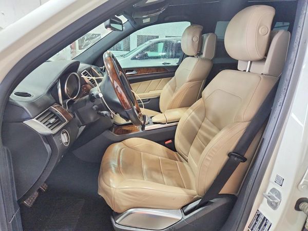 2014 MERCEDES-BENZ GL GL 550 4MATIC