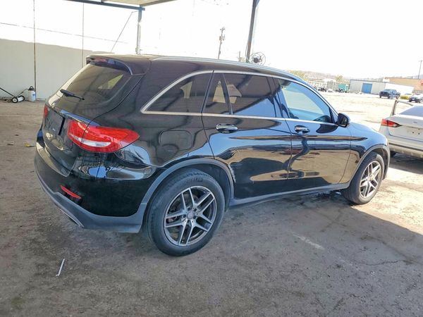 2016 MERCEDES-BENZ GLC GLC300