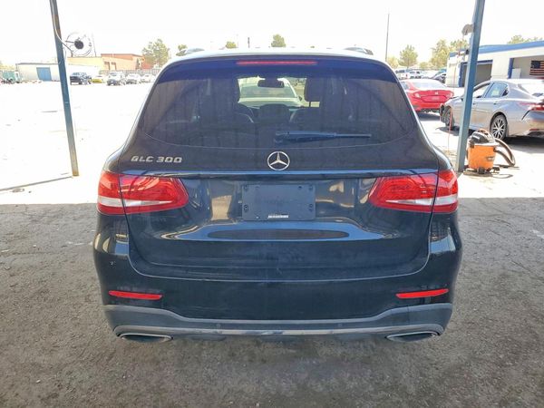 2016 MERCEDES-BENZ GLC GLC300