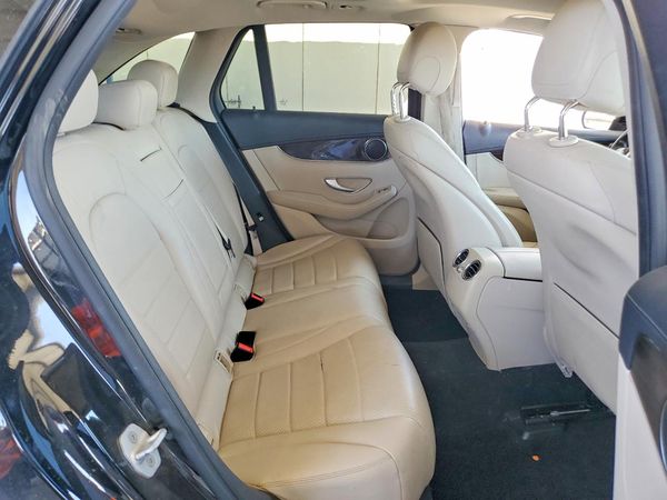2016 MERCEDES-BENZ GLC GLC300