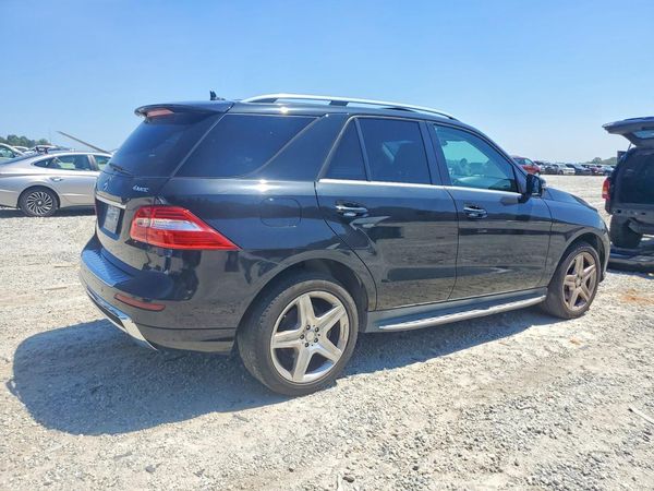2014 MERCEDES-BENZ ML ML550 4-MATIC