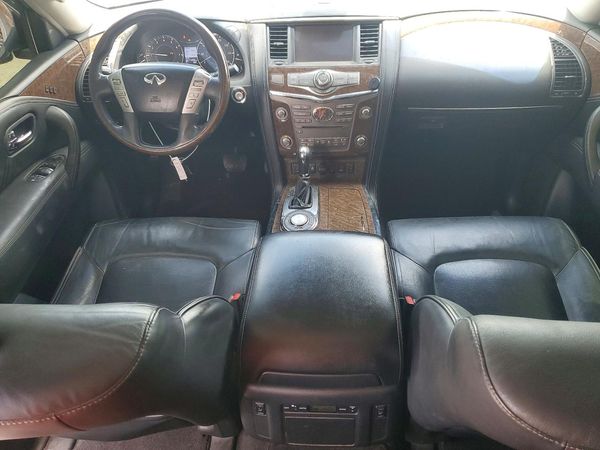 2016 INFINITI QX80
