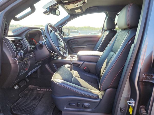 2021 NISSAN TITAN Crew Cab — DENT