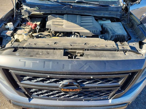 2021 NISSAN TITAN Crew Cab — Engine bay