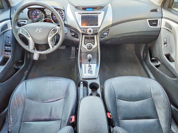 2012 HYUNDAI ELANTRA
