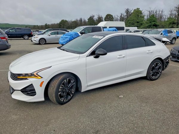 2022 KIA K5