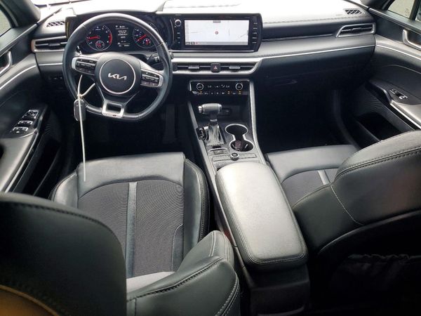 2022 KIA K5