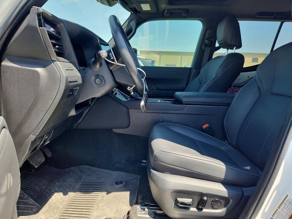 2024 LEXUS GX 550