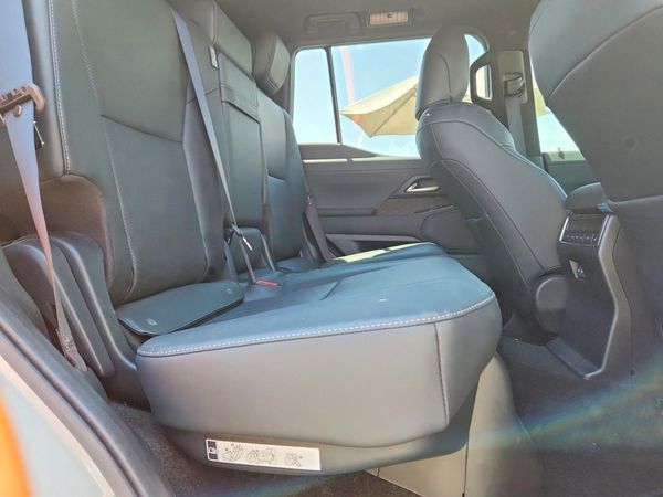 2024 LEXUS GX 550