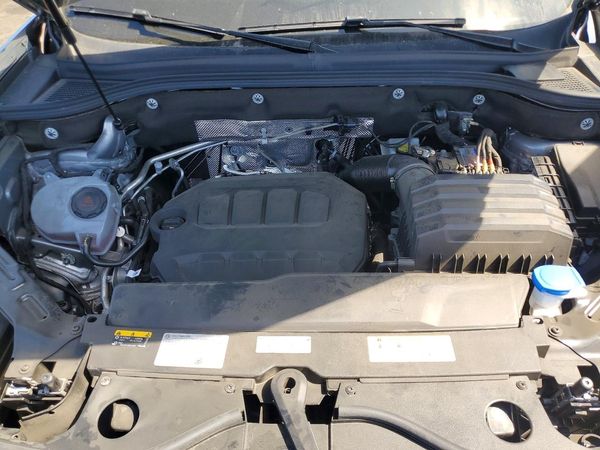 2026 VOLKSWAGEN ATLAS SE — Engine bay