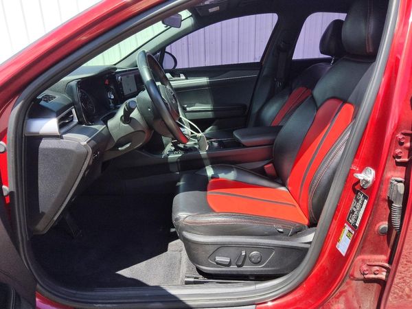 2022 KIA K5 GT-Line — DENT