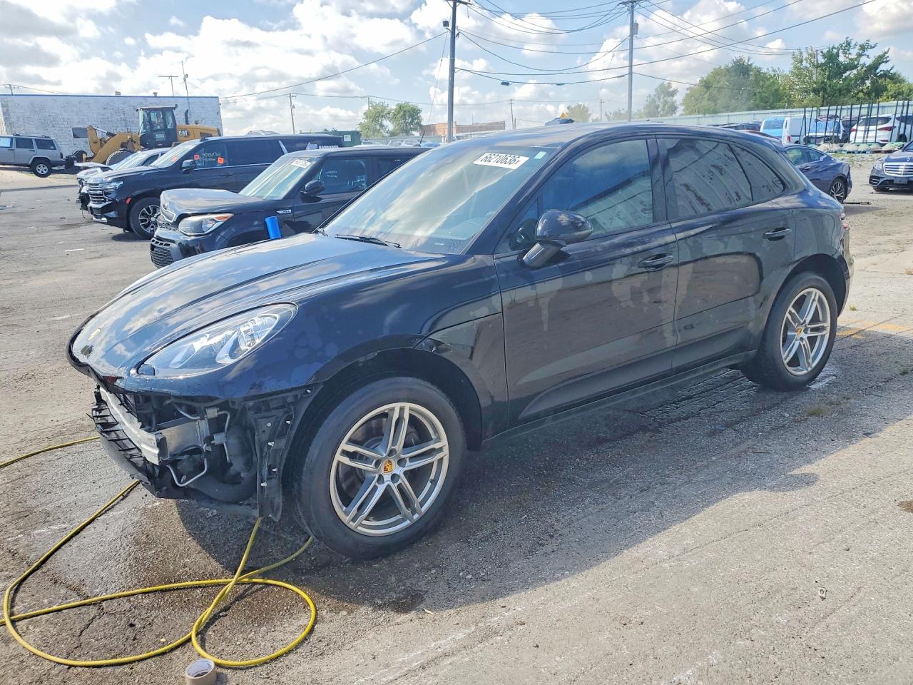 2017 PORSCHE MACAN