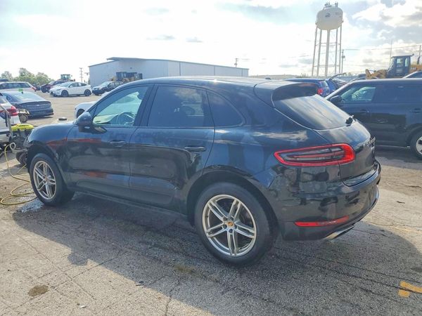 2017 PORSCHE MACAN