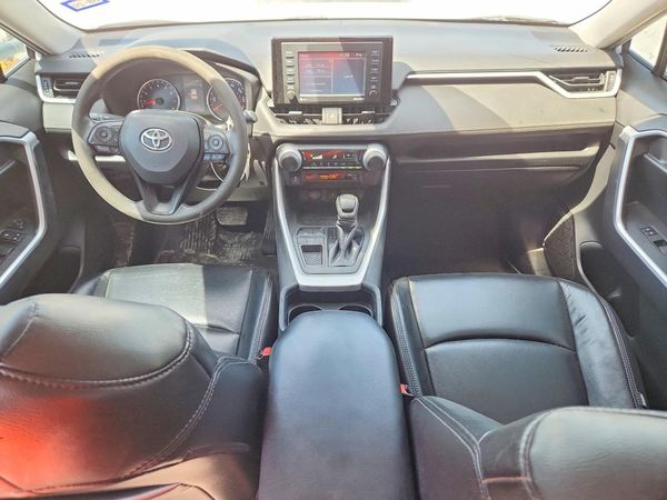 2022 TOYOTA RAV4 LE