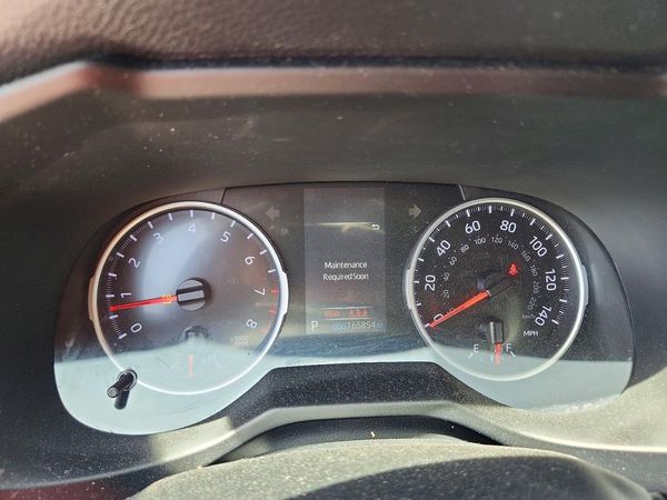 2022 TOYOTA RAV4 LE