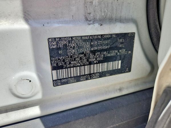 2022 TOYOTA RAV4 LE