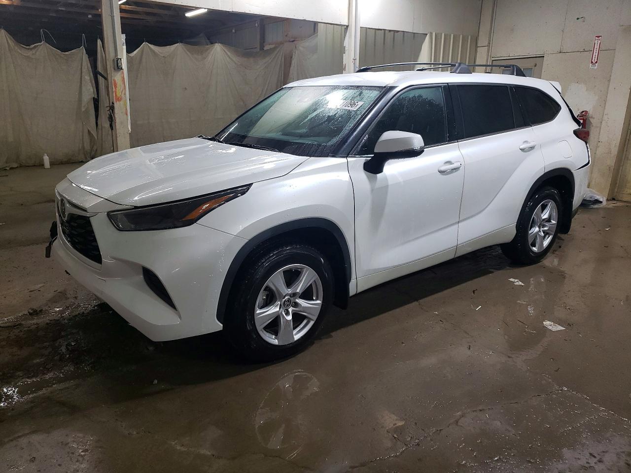 2022 TOYOTA HIGHLANDER