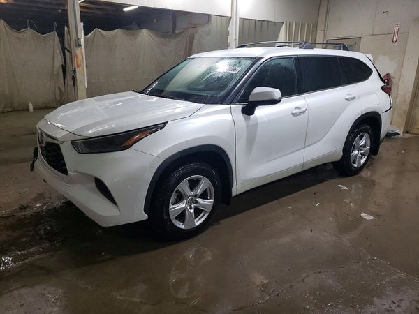 2022 TOYOTA HIGHLANDER