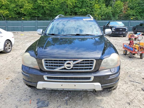 2013 VOLVO XC90