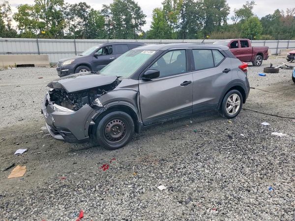 2020 NISSAN KICKS
