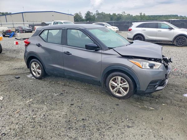 2020 NISSAN KICKS