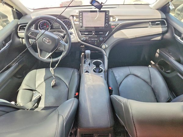 2023 TOYOTA CAMRY XLE
