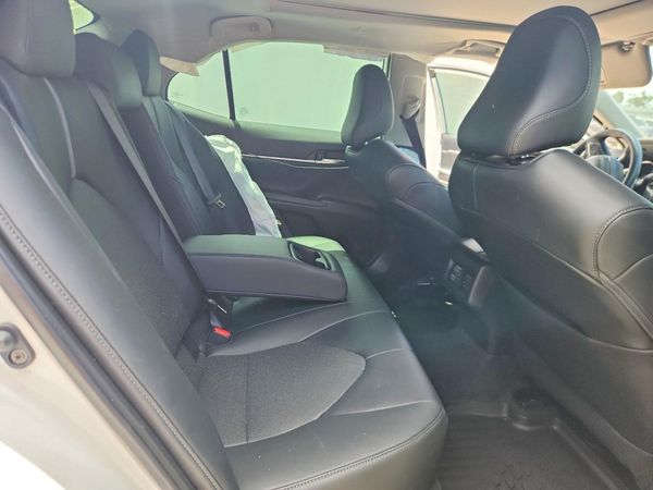 2023 TOYOTA CAMRY XLE