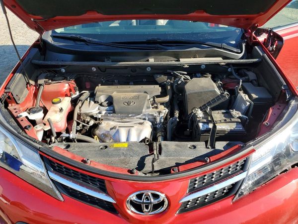2015 TOYOTA RAV4