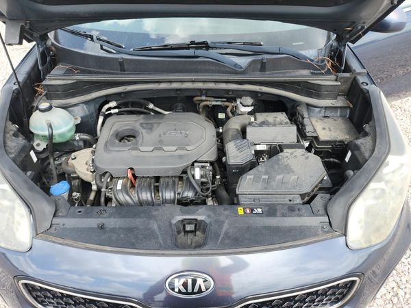 2017 KIA SPORTAGE LX