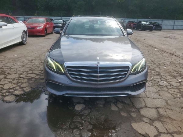 2017 MERCEDES-BENZ E E300