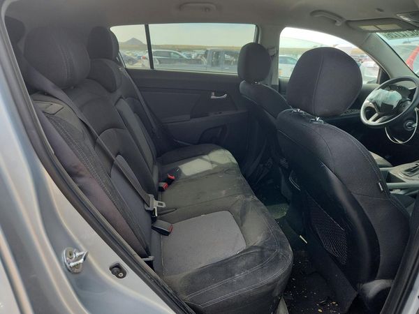 2016 KIA SPORTAGE LX w/Popular Pkg