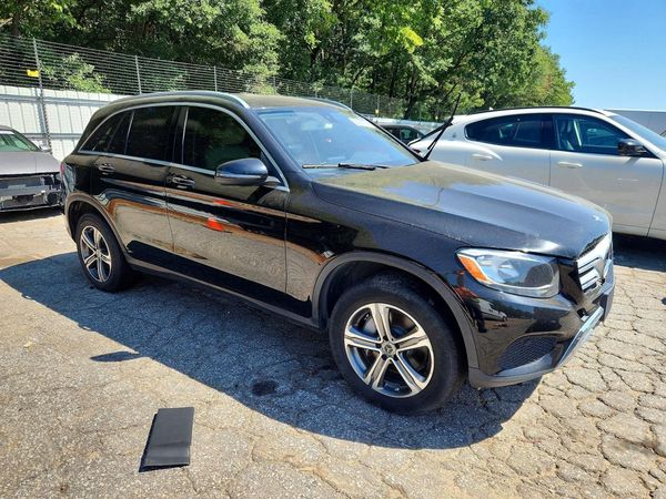 2019 MERCEDES-BENZ GLC-CLASS GLC300 — Passenger 3/4