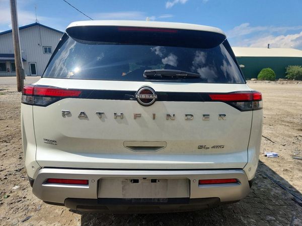 2024 NISSAN PATHFINDER