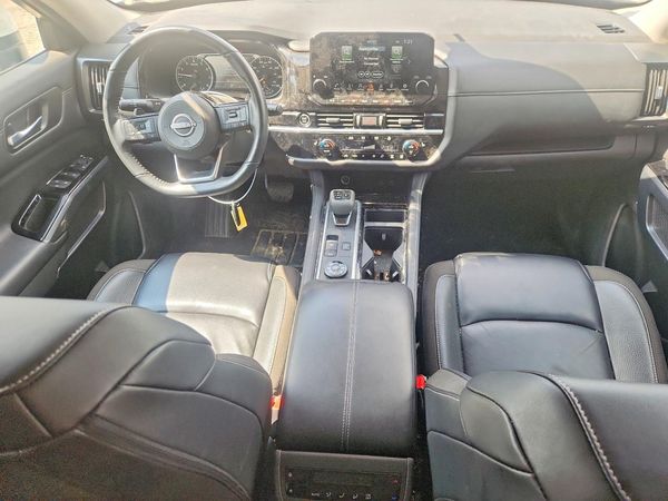 2024 NISSAN PATHFINDER