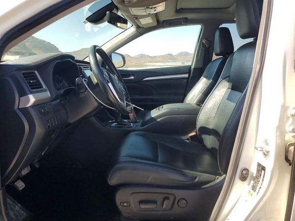 2018 TOYOTA HIGHLANDER