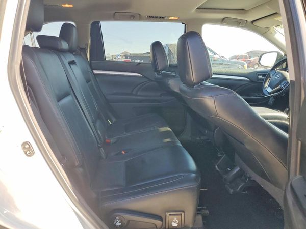 2018 TOYOTA HIGHLANDER