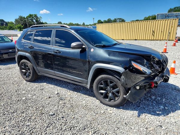 2016 JEEP CHEROKEE TRAILHAWK 4X4