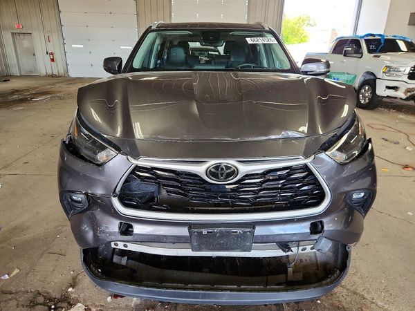 2023 TOYOTA HIGHLANDER