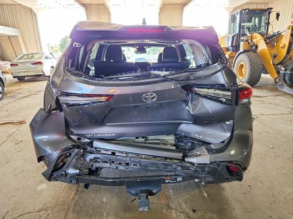 2023 TOYOTA HIGHLANDER