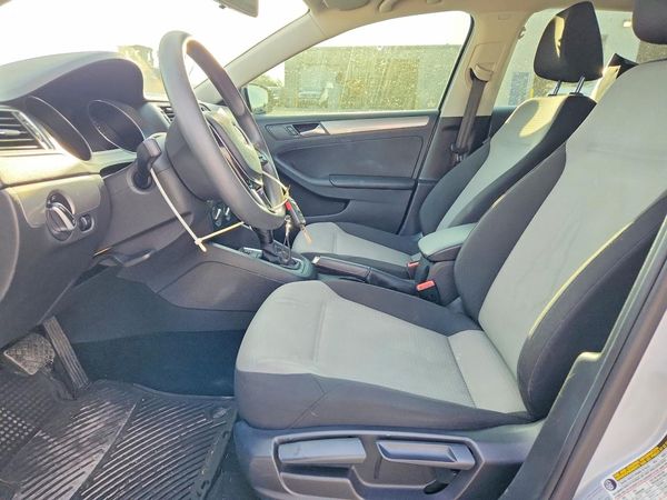 2017 VOLKSWAGEN JETTA S
