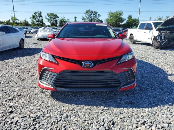 2024 TOYOTA CAMRY