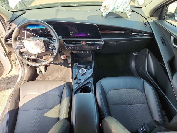2023 KIA NIRO Wind